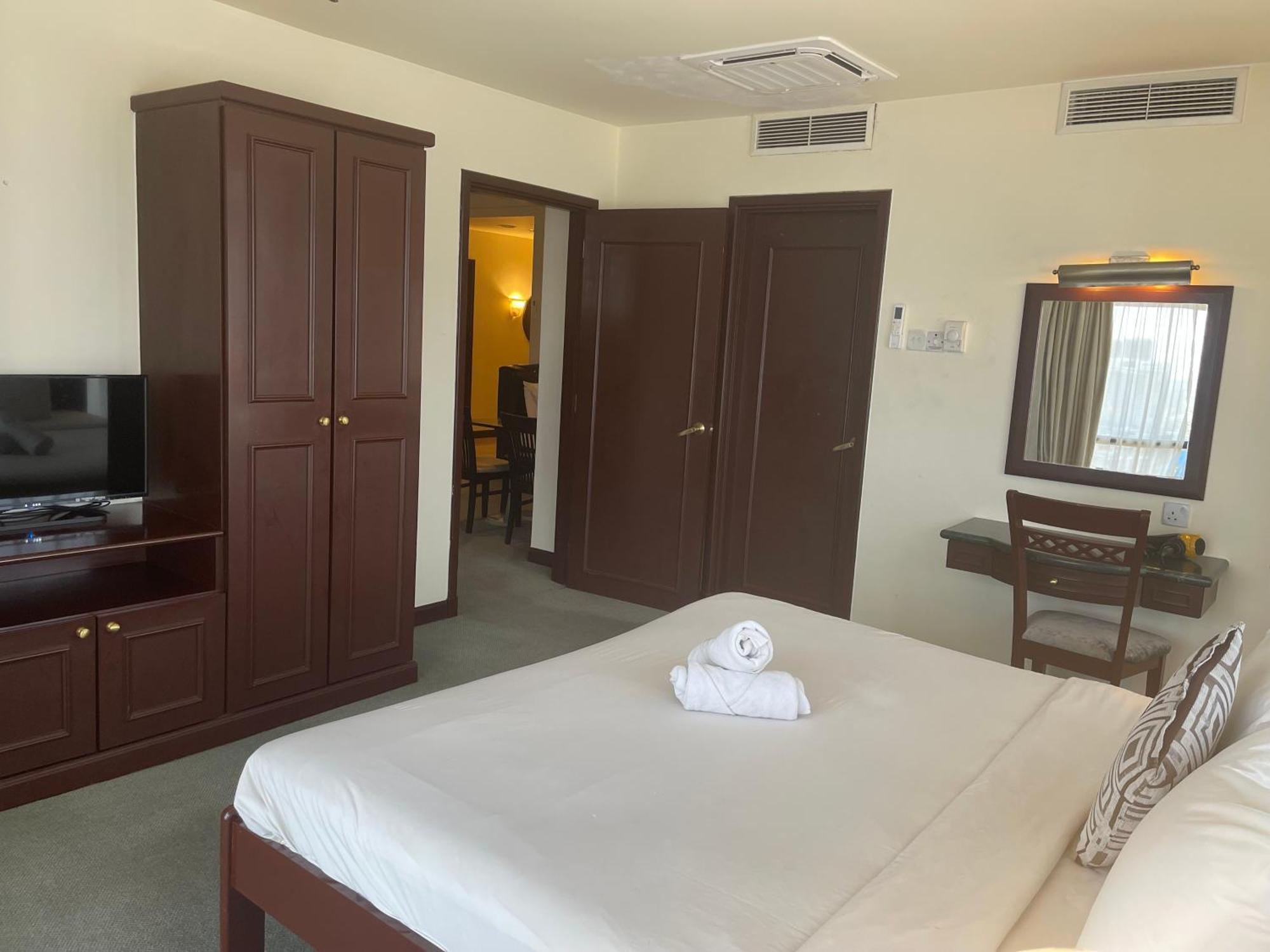 Malaysia Suites At Times Square Kl Pangsapuri Kuala Lumpur